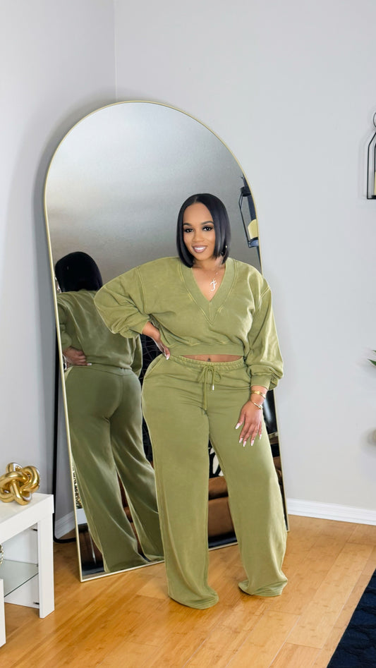 Deep V Washed Set- Olive Mustard