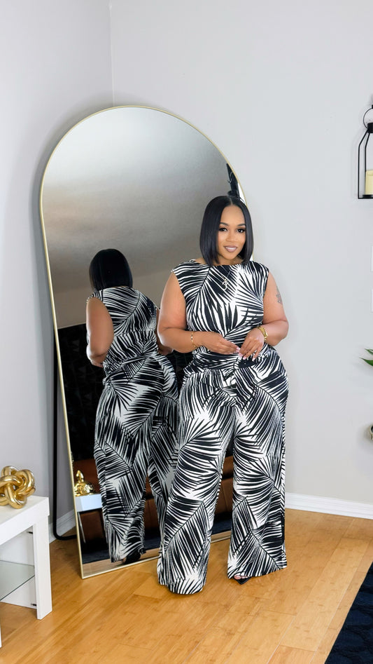 In The Palms Set- Black Combo