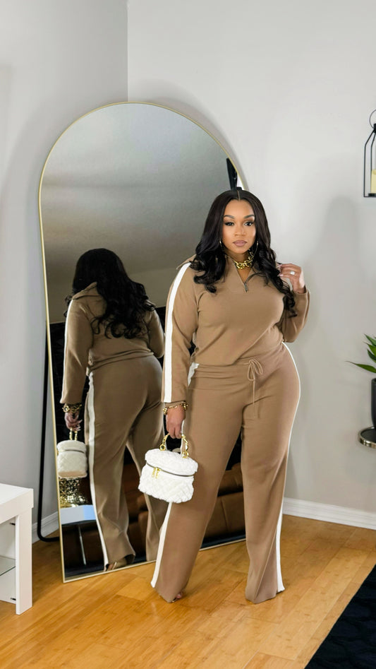 Who Is She Set- Mocha